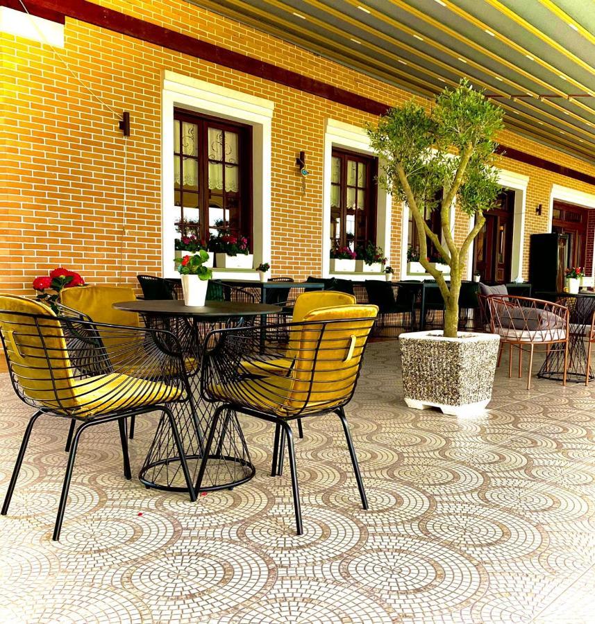 Ardenica Boutique Hotel Lushnjë Eksteriør billede